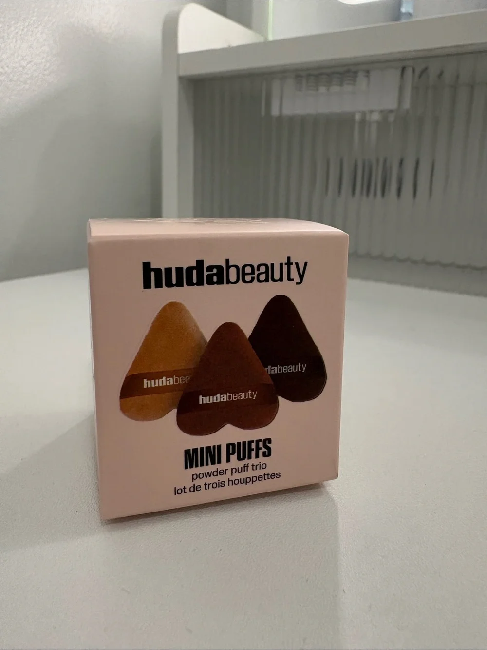 HUDA BEAUTY Mini Puffs Powder Puff Trio - Gold, Brown & Dark Brown NEW
